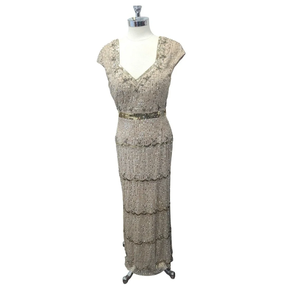 Mac Dugall Gold Sequin Cap Sleeve Sweetheart Column Gown Champagne Size 2